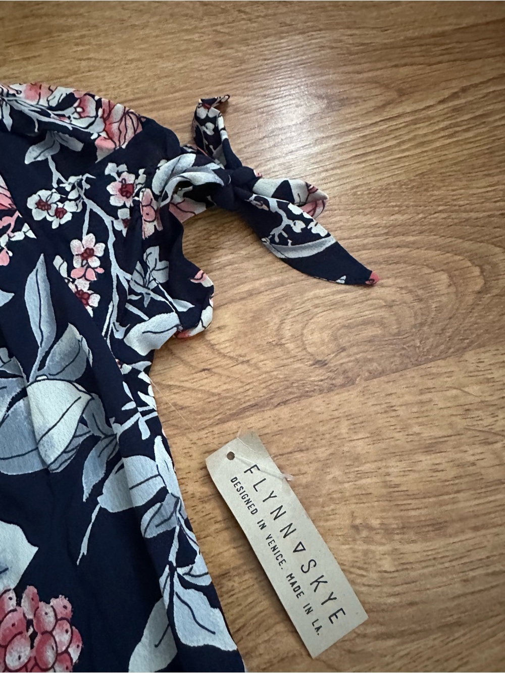 New! Flynn Skye Ale Navy Floral Long Maxi Dress S - Picture 6 of 14
